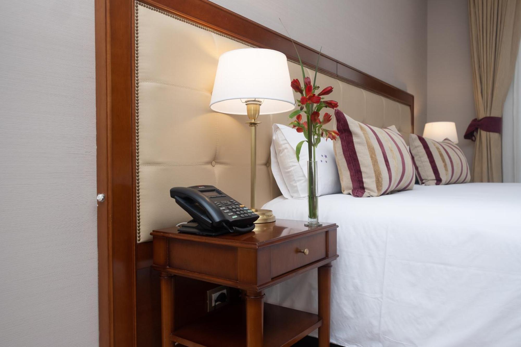 Hotel Intersur Recoleta Buenos Aires Exterior photo