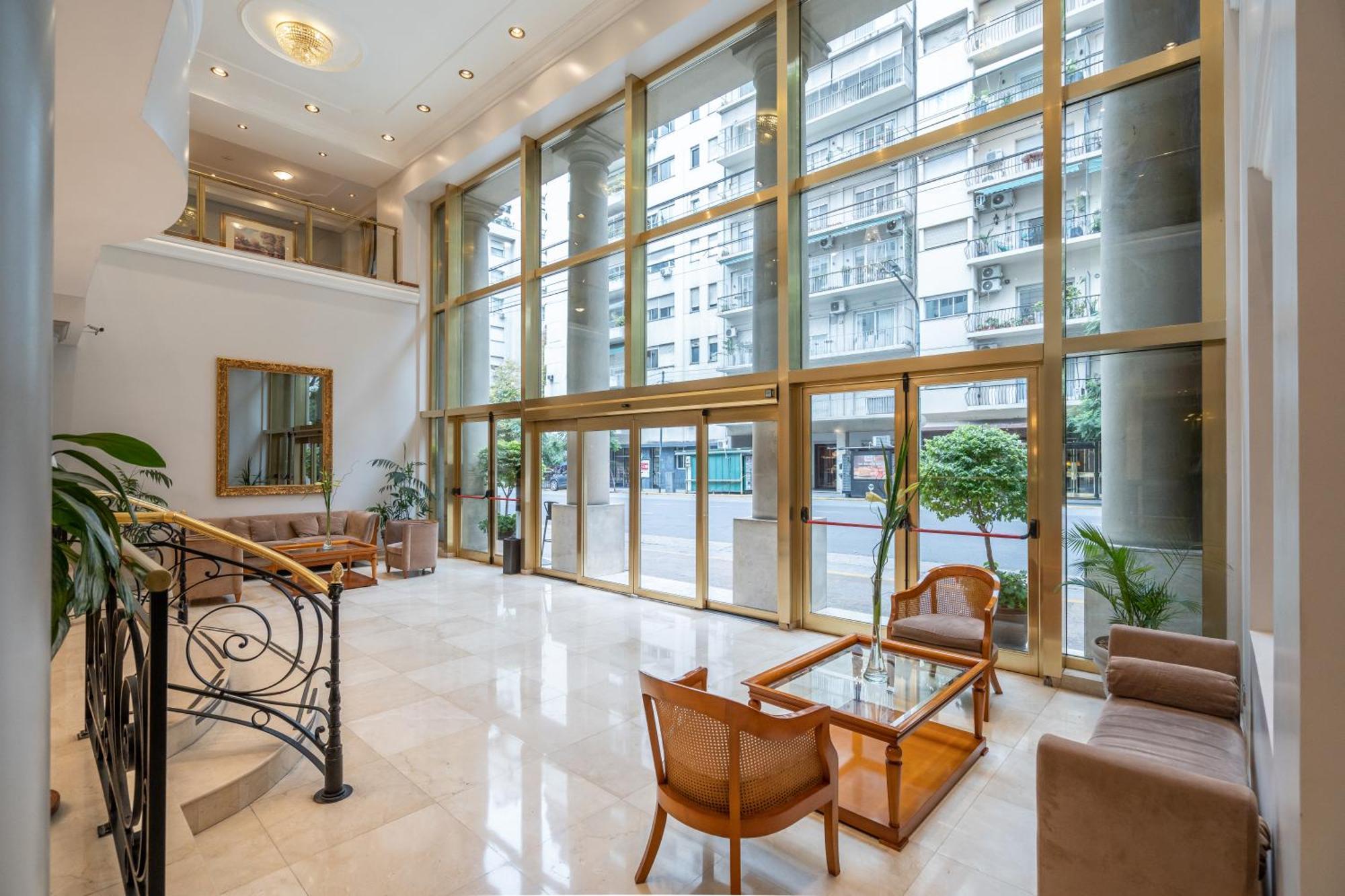Hotel Intersur Recoleta Buenos Aires Exterior photo