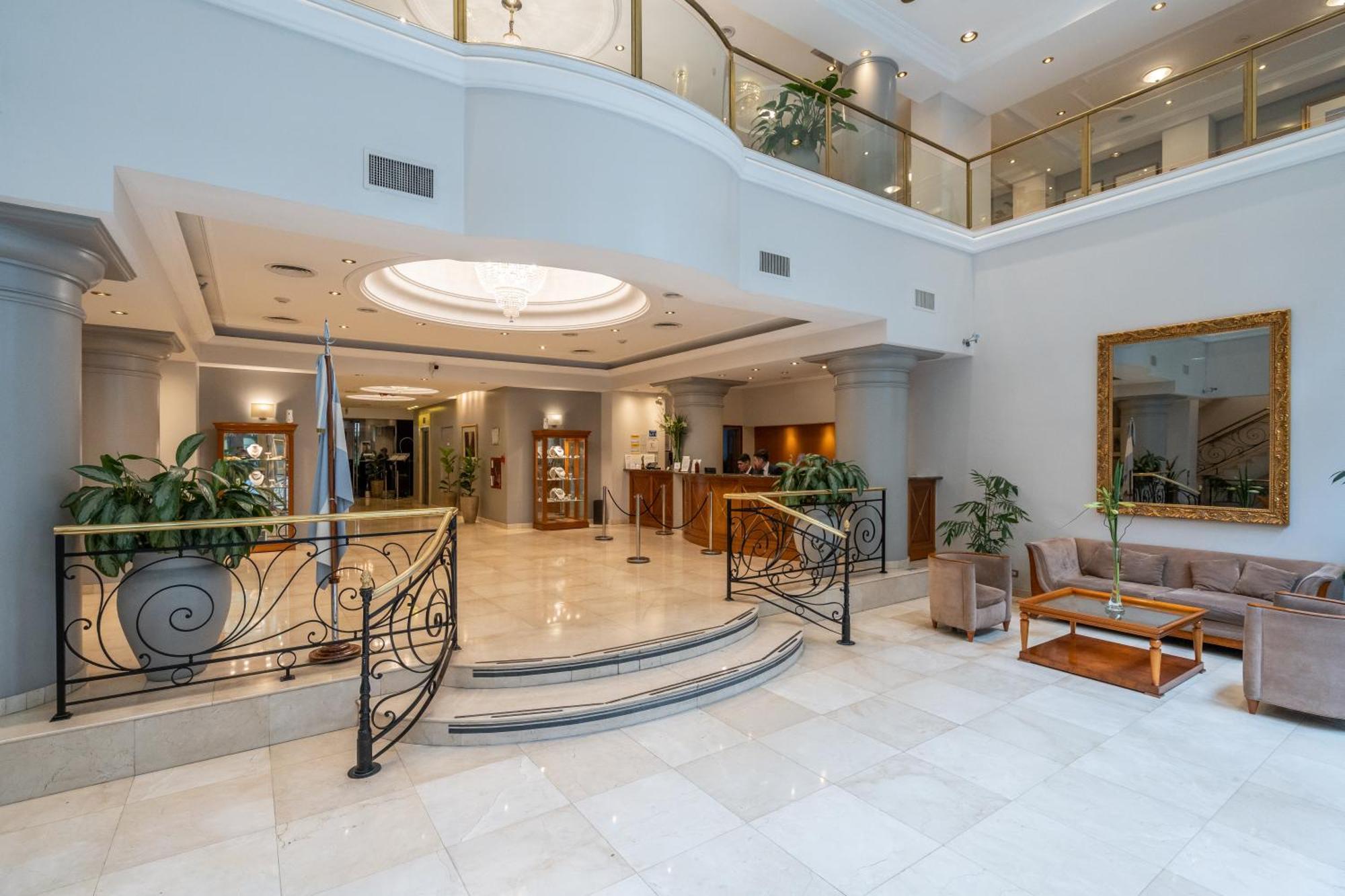 Hotel Intersur Recoleta Buenos Aires Exterior photo